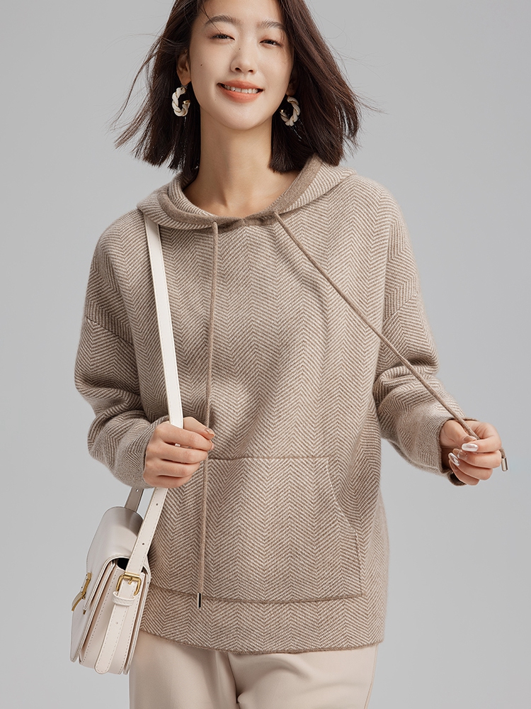 Women Cashmere Full Needle Hoodie
