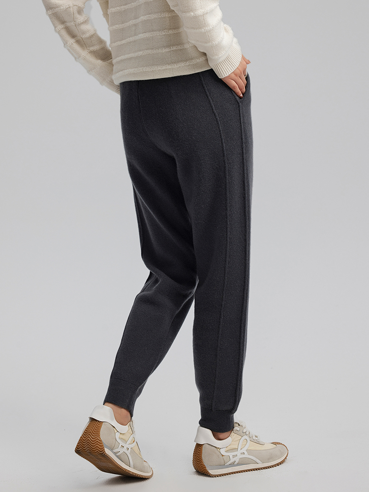 Women Cashmere Full Needle Drawstring Jogger