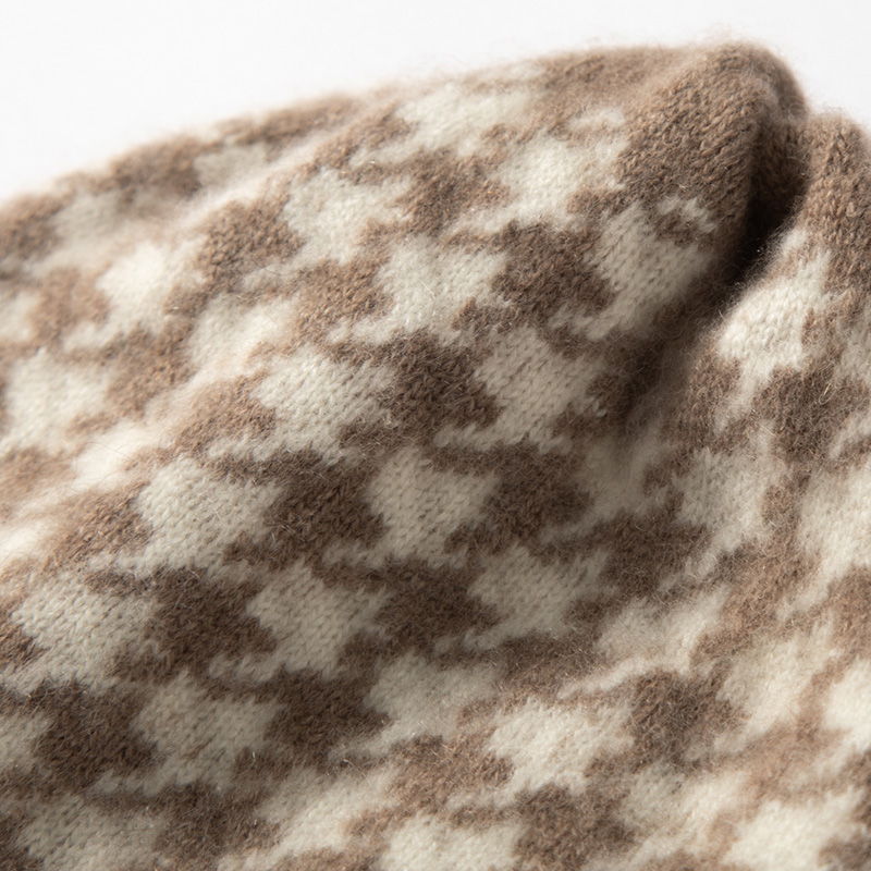 A/W Hound-tooth 100% Cashmere Beanie 
